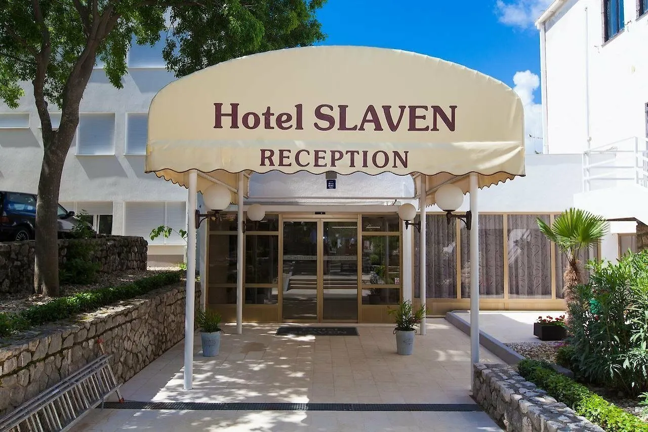 Hotel Slaven Selce 3*,