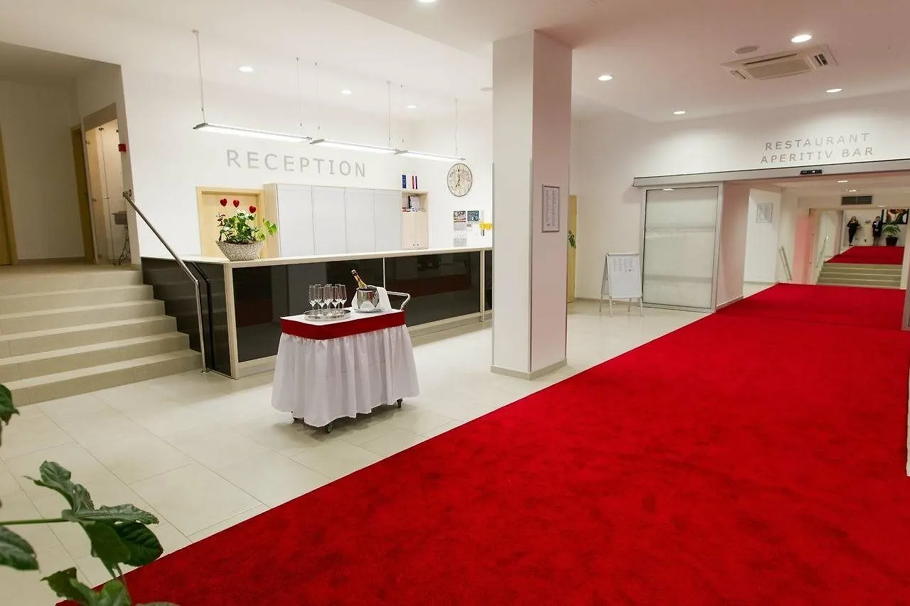 Hotel Slaven Selce