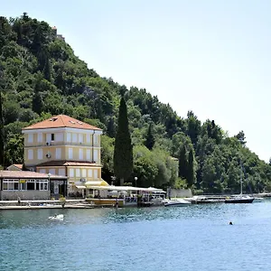 Bed&breakfast Eva Omišalj