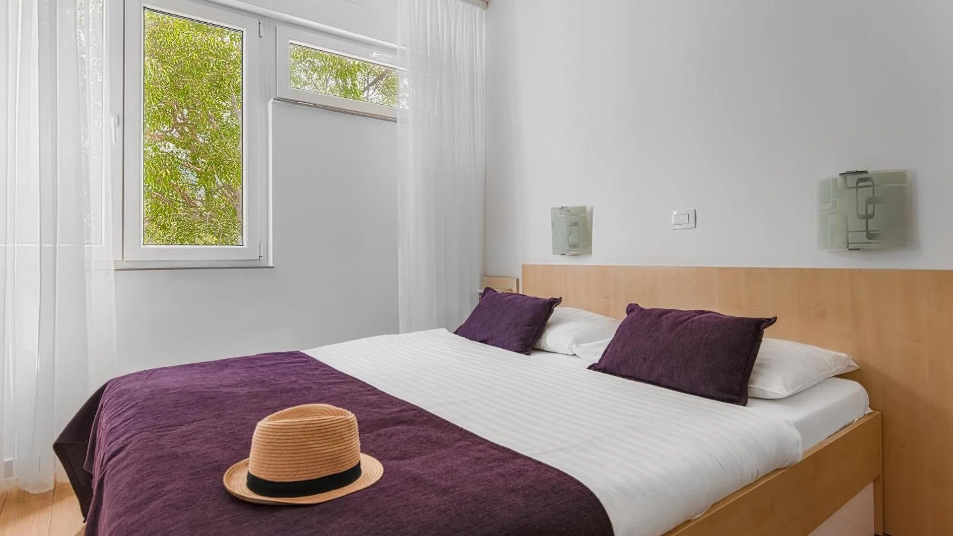 Hotel Slaven Selce 3*,  Croatia